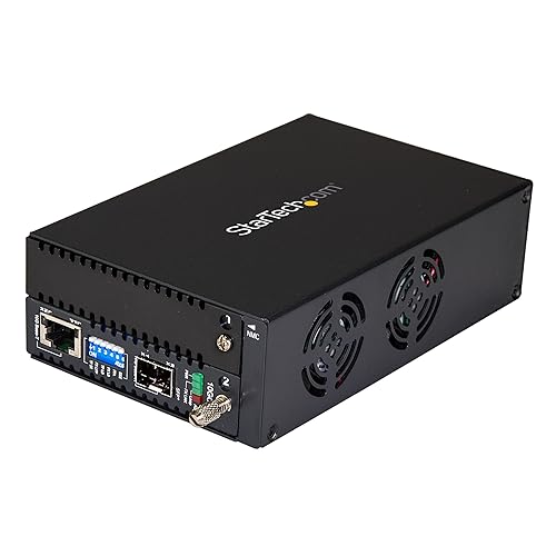 StarTech.com 10 Gigabit Ethernet Copper-to-Fiber Media Converter - Open SFP+ - Managed - 10G Ethernet Media Converter (ET10GSFP) 10 Gigabit LC Managed | Chassis Mount