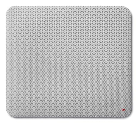 3M Precise Mouse Pad Enhances the Precision of Optical Mice at Fast Speed, 9 in x 8 in (MP114-BSD1)