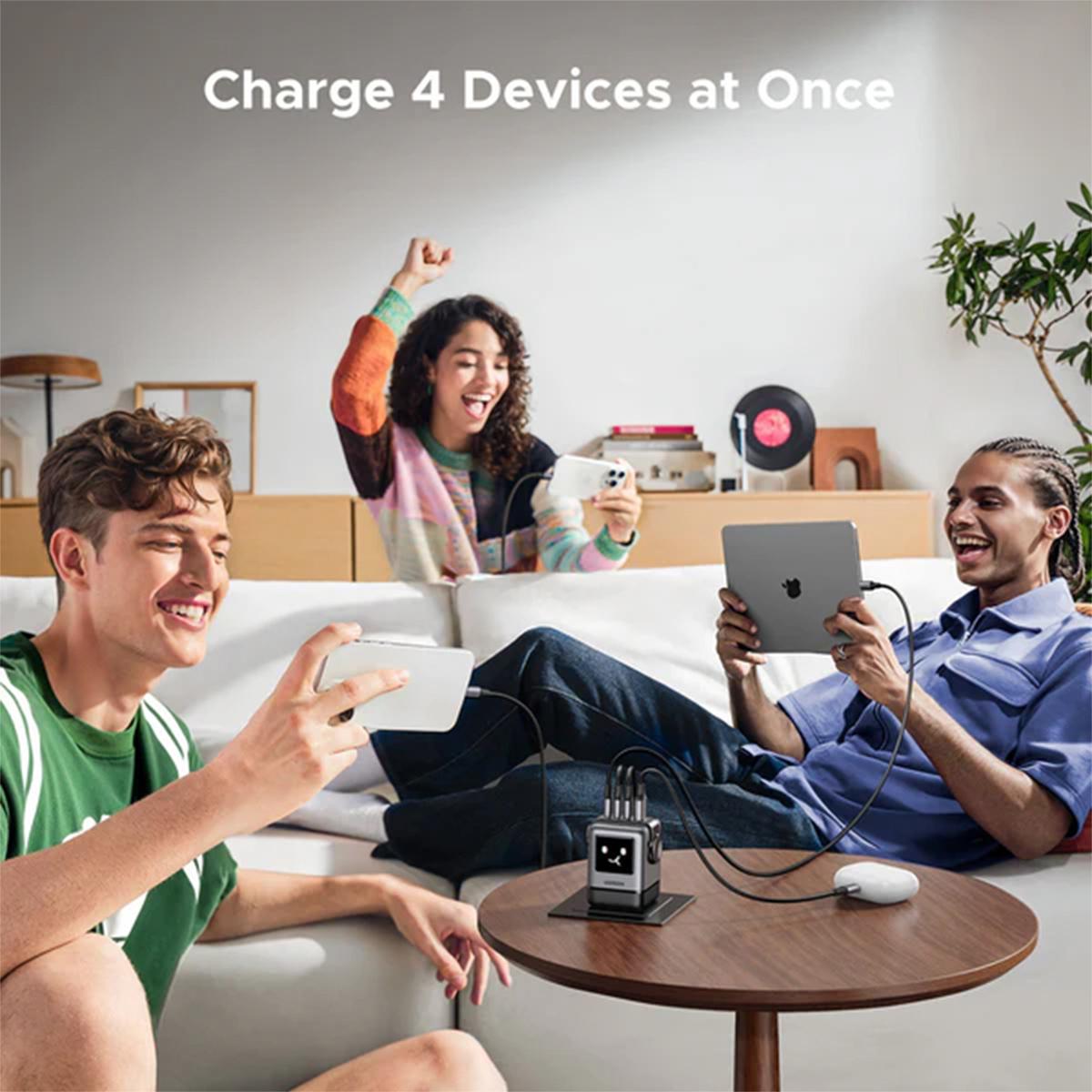 UGREEN Uno Robot 100W USB GaN Fast Charger