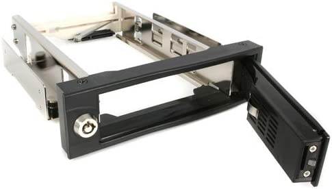 StarTech.com 5.25in Trayless Hot Swap Mobile Rack for 3.5in Hard Drive - Internal SATA Backplane Enclosure - Lockable drive bay (HSB100SATBK) Black Tray-less