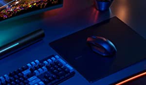 HUAWEI Wireless Charging Mouse Pad GT, Non-Slip Base, Polymer Hard Matte Surface, 15W Qi Standard, Compatible with Multiple Wireless Charging Devices, Intelligent Foreign Object Detection, USB-C Port