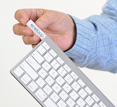 Panasonic K-KJ17MCA4BA Advanced Individual Cell Battery Charger Pack with 4 AA eneloop 2100 Cycle Rechargeable Batteries