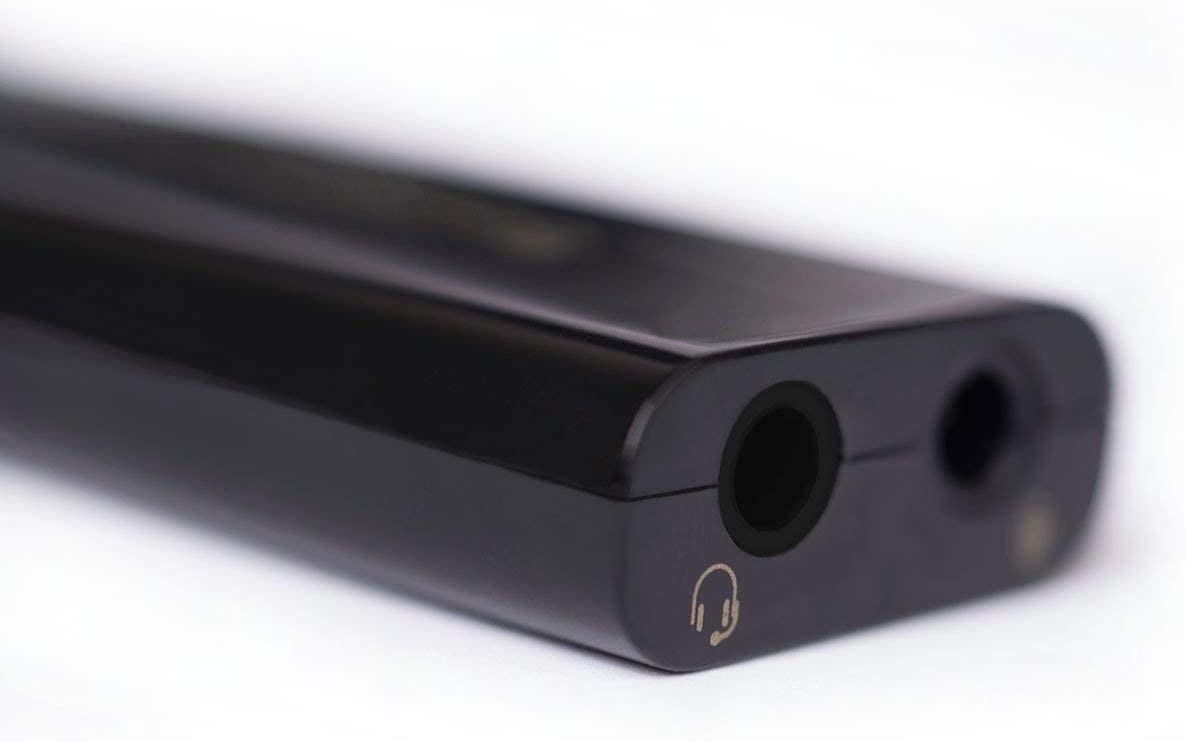 Creative Labs Sound Blaster Play! 3 External USB Sound Adapter for Windows and Mac. Plug and Play (No Drivers Required). Upgrade to 24-Bit 96Khz Playback