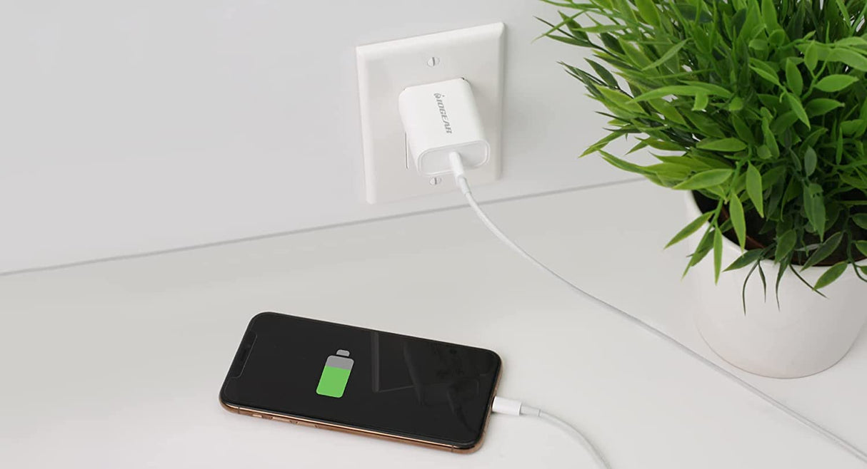 Iogear GearPower 20W USB-C Smartphone Charger (GPAWC20W) 20W USB-C Charger
