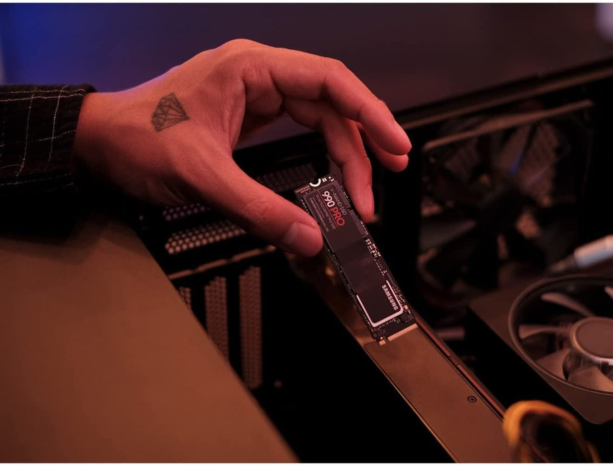 SAMSUNG 990 PRO SSD 1TB PCIe 4.0 M.2 Internal Solid State Hard Drive, Fastest Speed for Gaming, Heat Control, Direct Storage and Memory Expansion for Video Editing, Heavy Graphics, MZ-V9P1T0B/AM
