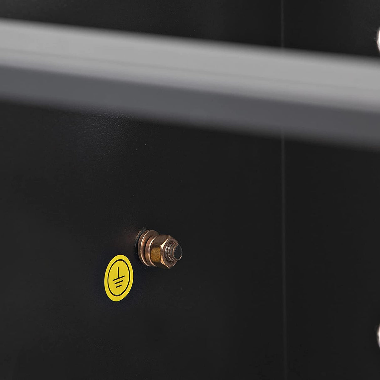 StarTech.com 4U Wall Mount Network Rack - 14 Inch Deep (Low Profile) - 19" Patch Panel Bracket for Shallow Server and IT Equipment, Network Switches - 44lbs/20kg Weight Capacity, Black (WALLMOUNT4) 4U Panel Bracket