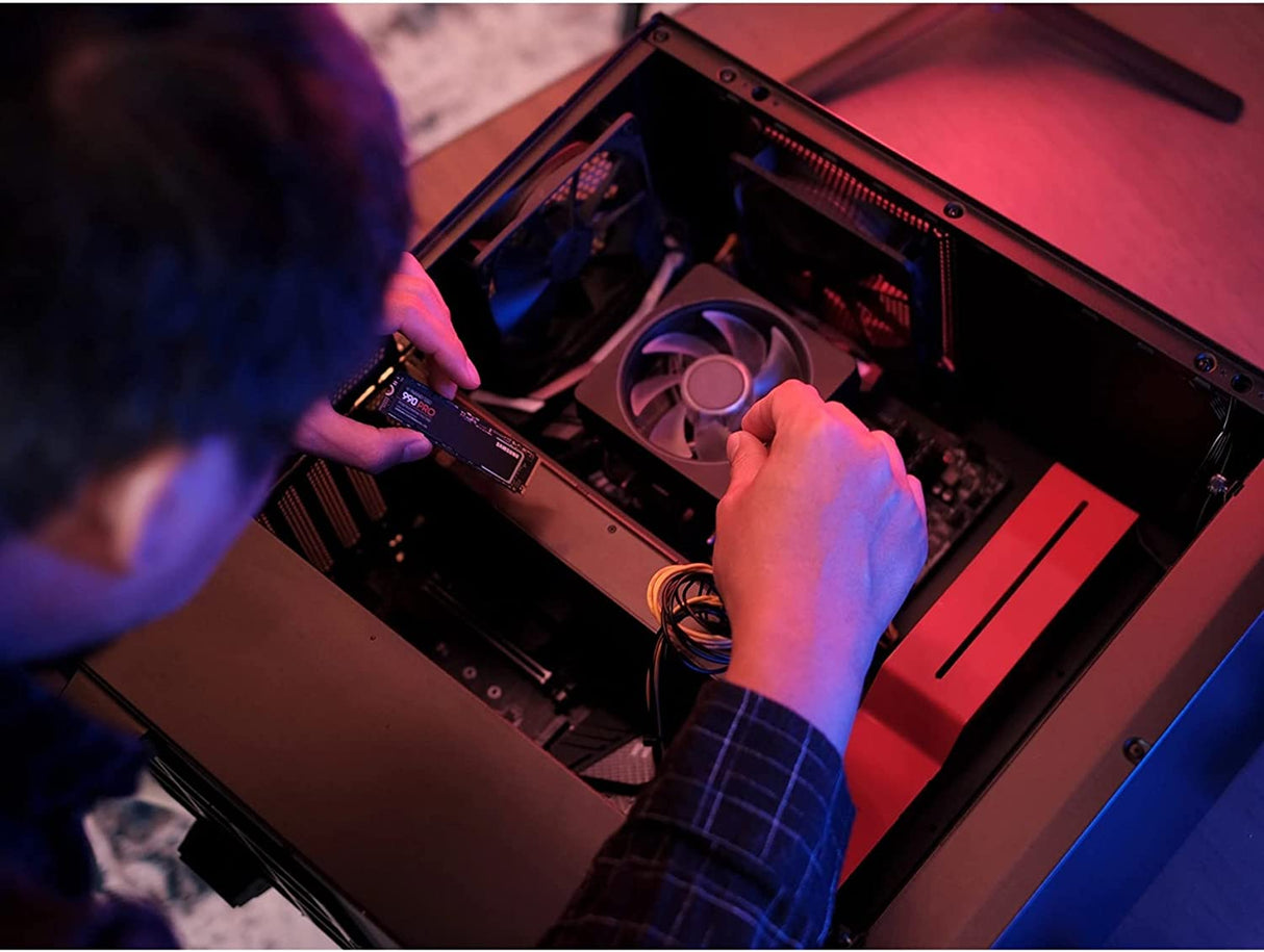 SAMSUNG 990 PRO SSD 1TB PCIe 4.0 M.2 Internal Solid State Hard Drive, Fastest Speed for Gaming, Heat Control, Direct Storage and Memory Expansion for Video Editing, Heavy Graphics, MZ-V9P1T0B/AM