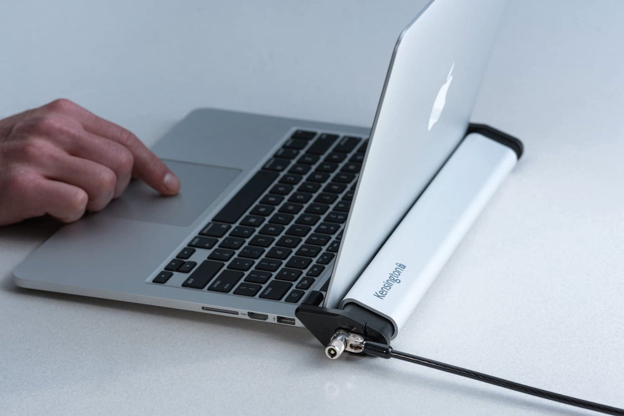 Kensington MacBook and Surface Laptop Locking Station with Keyed Lock Cable (K64453WW)