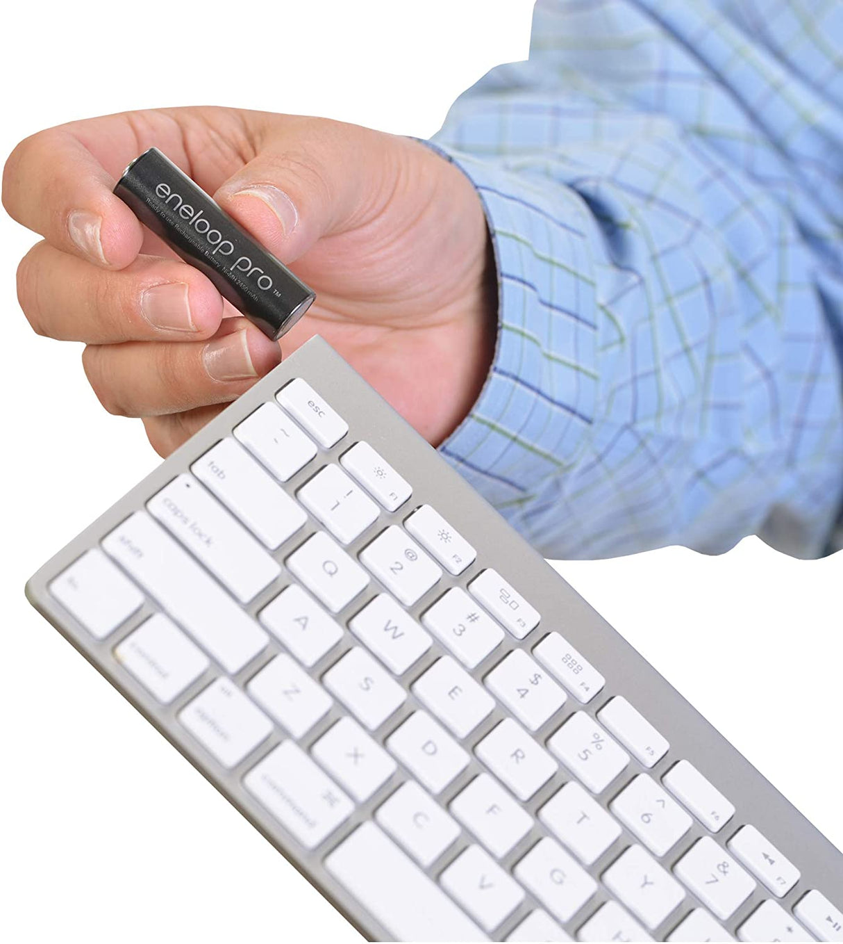 Panasonic BK-3HCCA4BA eneloop pro AA High-Capacity Ni-MH Pre-Charged Rechargeable Batteries, 4-Battery Pack AA 4-Pack Batteries only