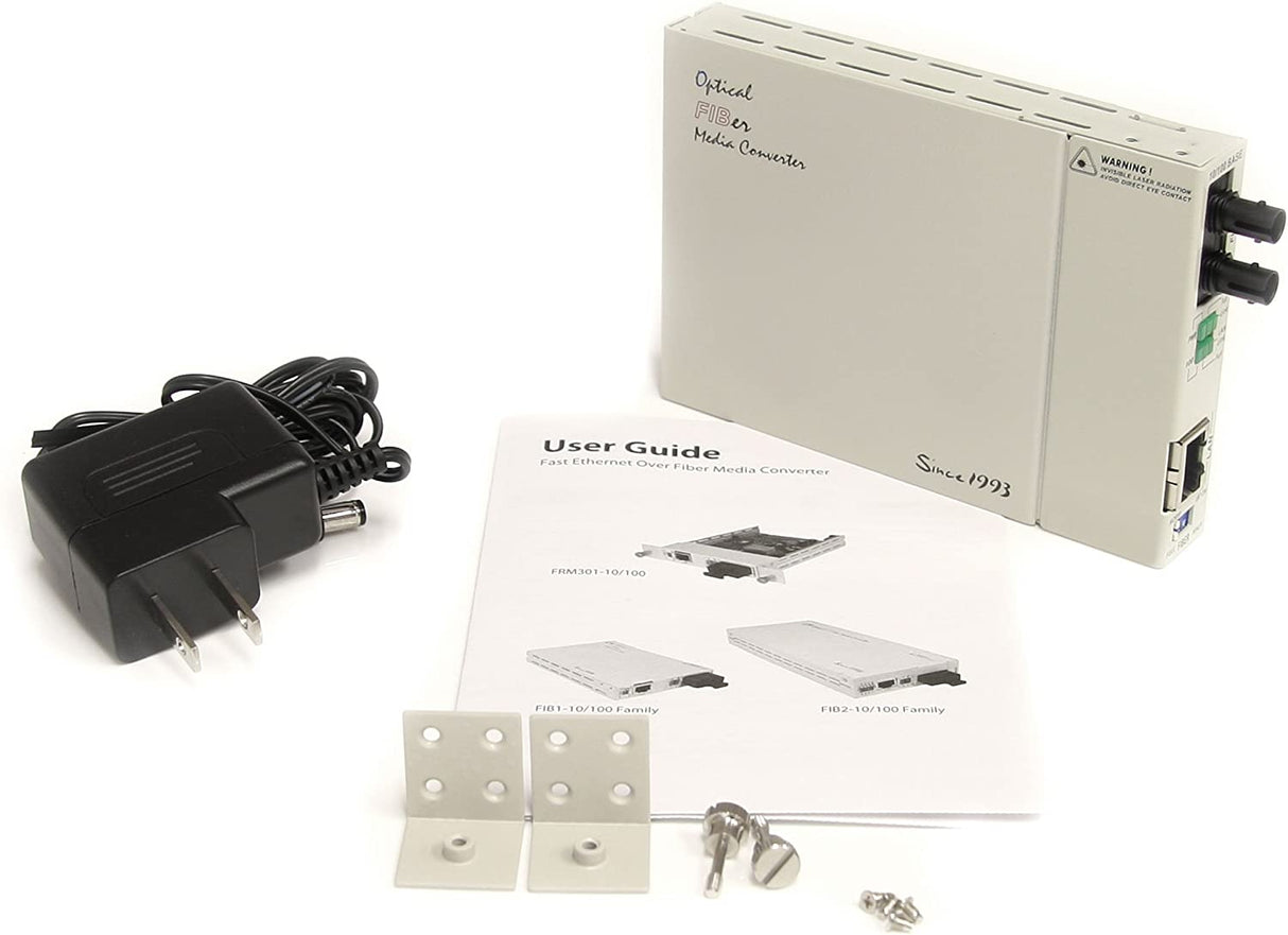 StarTech.com 10/100 Mbps Ethernet Multi Mode Fiber Media Converter - ST (ET90110ST)