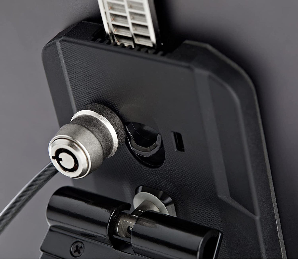 StarTech Secure Tablet Stand K-Slot Cable Lock - Locking Tablet Holder for 7.9"-13" Tablets - Universal Adjustable Tablet Mount for Desk/Surface - Lockable Anti-Theft Security Mount (SECTBLTDT), Black