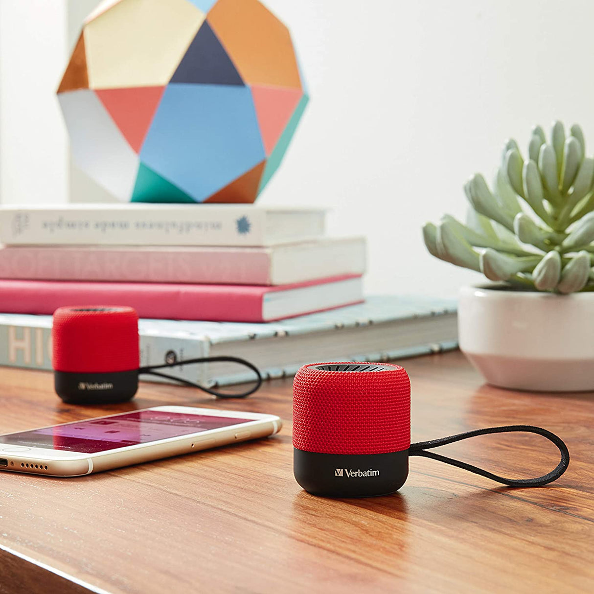 Verbatim Wireless Mini BluetoothSpeaker – Red