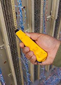 Flukenetworks Fluke Networks 10055501 D814 Impact Punch Down Tool with EverSharp 110 & EverSharp 66 Blades plus a Wood Screw Starter Punch With Eversharp 110, 66 Blade & Free Blade