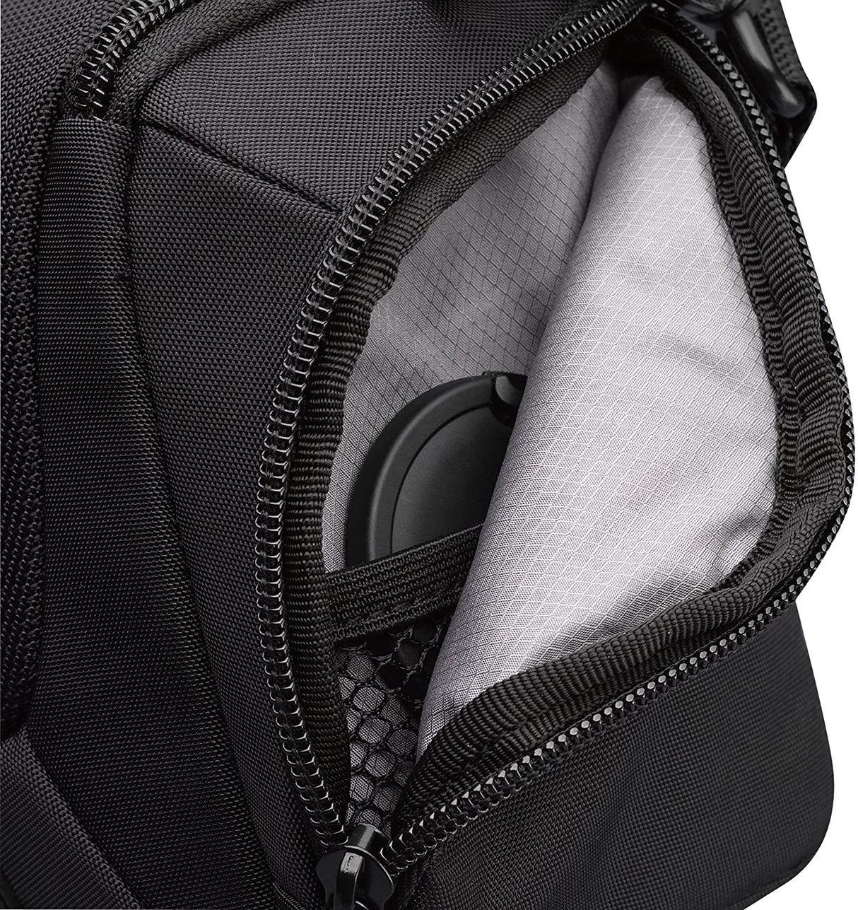 Case Logic DCB-304 Compact System/Hybrid Camera Case (Black)