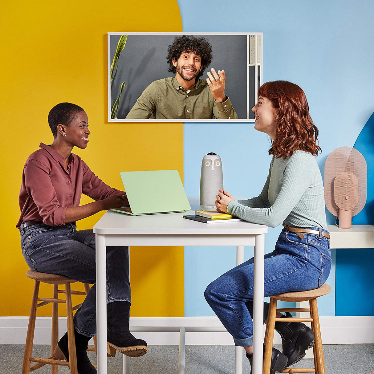 Owl labs Meeting Owl 3 (Next Gen) 360-Degree, 1080p HD Smart Video Conference Camera, Microphone, and Speaker (Automatic Speaker Focus & Smart Zooming) Meeting Owl 3 - Next Gen