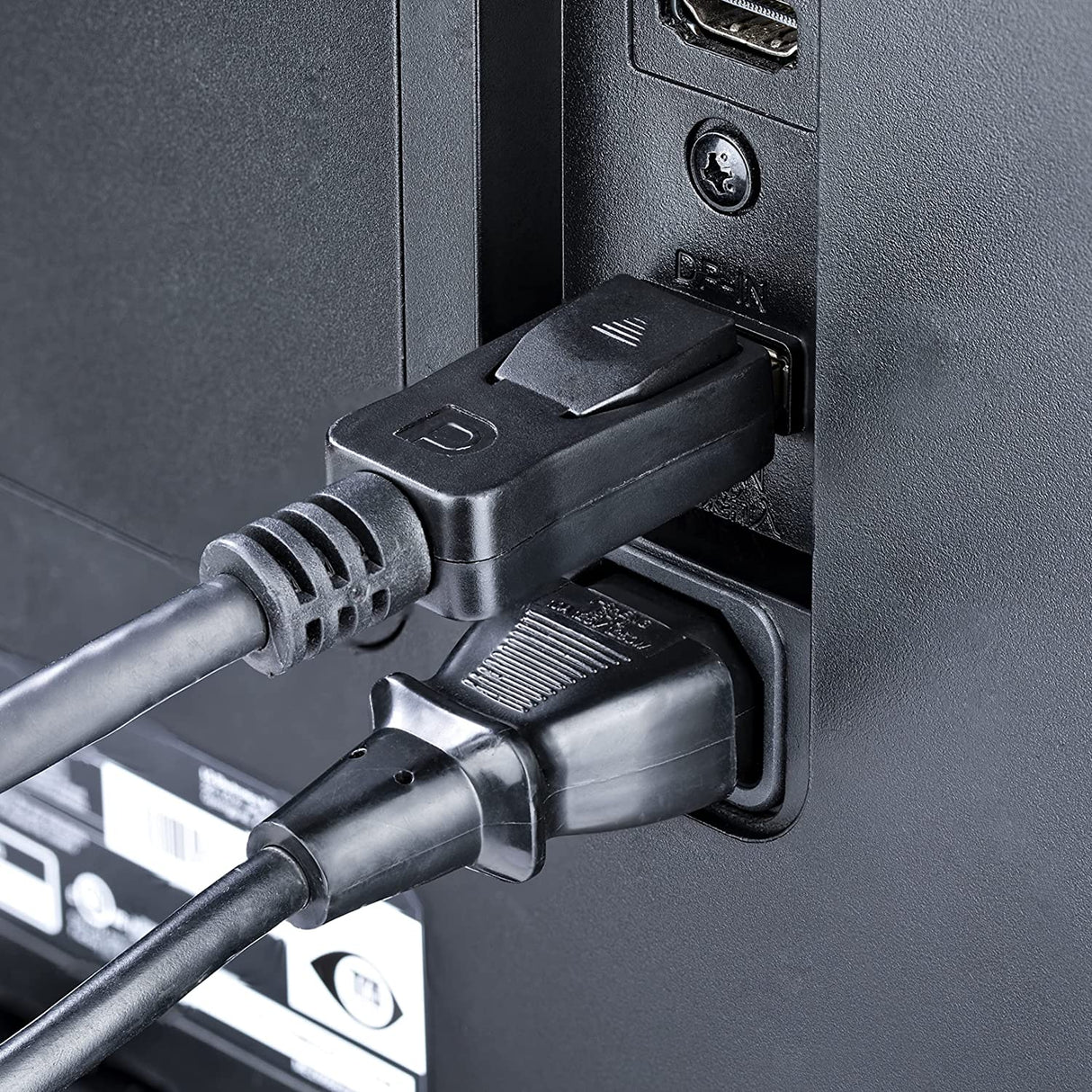 StarTech.com 3ft (1m) DisplayPort 1.2 Cable - 4K x 2K Ultra HD VESA Certified DisplayPort Cable - DP to DP Cable for Monitor - DP Video/Display Cord - Latching DP Connectors (DISPLPORT3L)