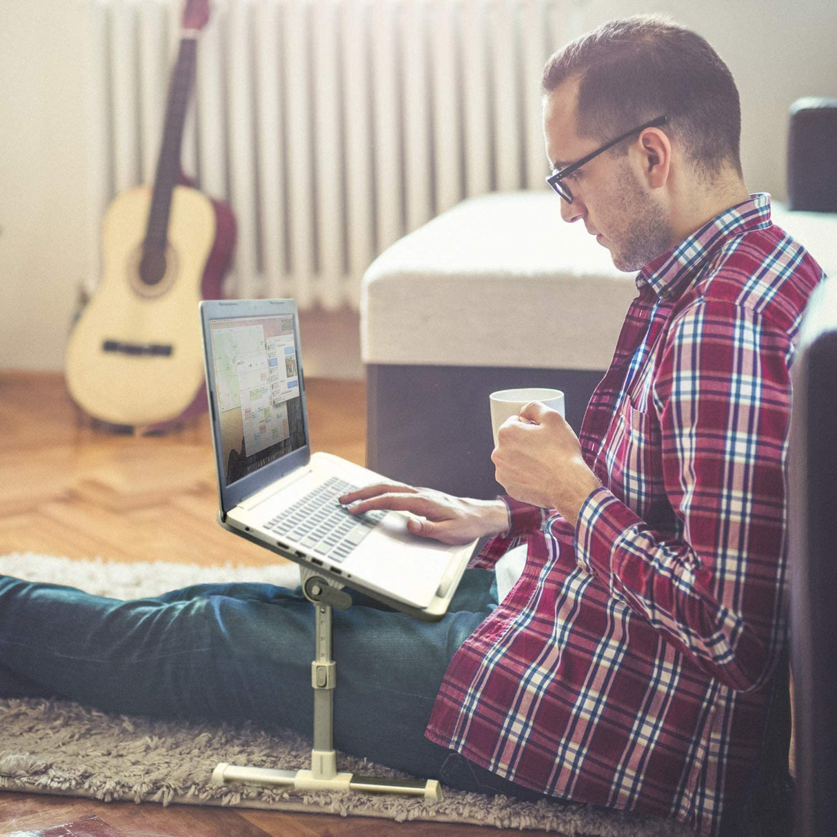 Aluratek (ACT01F) Adjustable, Foldable, Ergonomic, Laptop Cooling Table with Cooling Fan (Standing Desk, Sofa/Couch Tray, Floor) - Dealtargets.com