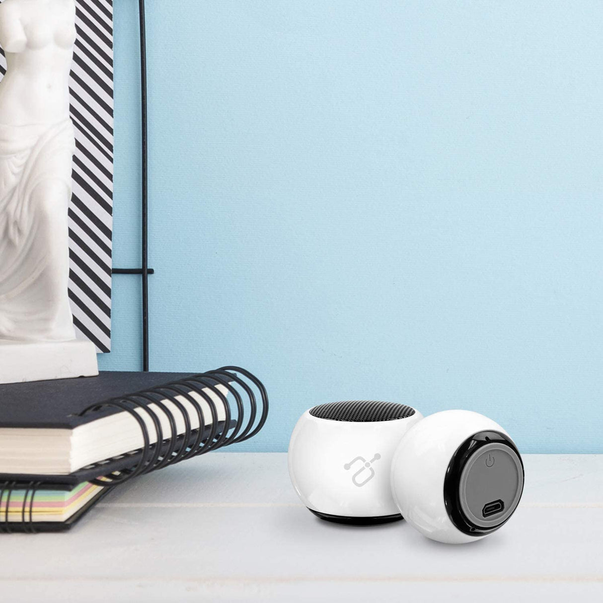 Aluratek BUMP Bluetooth Portable Wireless Indoor & Outdoor Mini Speaker with Built-in Mic (APS02F) White - Dealtargets.com