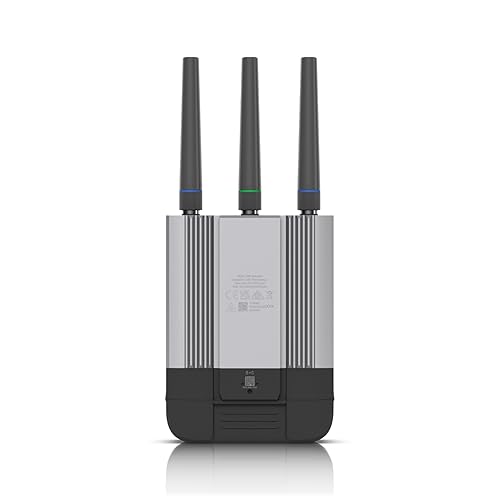 Ubiquiti Mobile Router Industrial (UMR-Industrial)