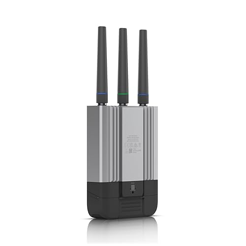 Ubiquiti Mobile Router Industrial (UMR-Industrial)