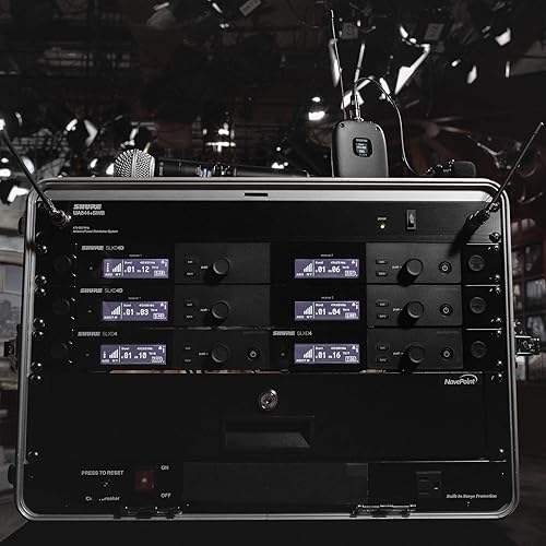 Shure SLXD14/93 Wireless Microphone System with Bodypack and WL93 Lavalier Mic G58 Band (470-514 MHz)