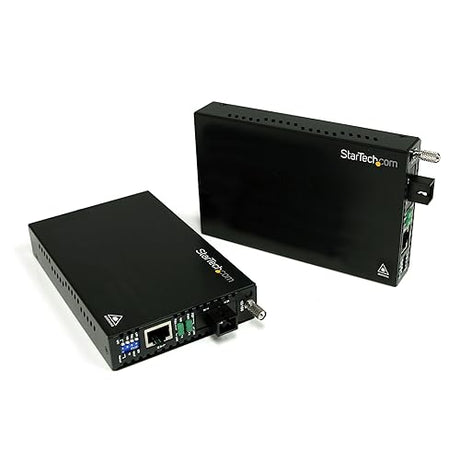 StarTech.com 10/100 Mbps Ethernet Single Mode WDM Fiber Media Converter Kit SC 20km (ET90110WDM2) Chassis Mount 20km | 10/100 Mbps