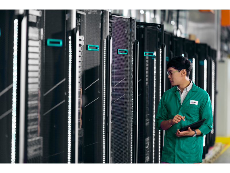 HPE Aruba Networking 9240 Spare Rack Mount Kit