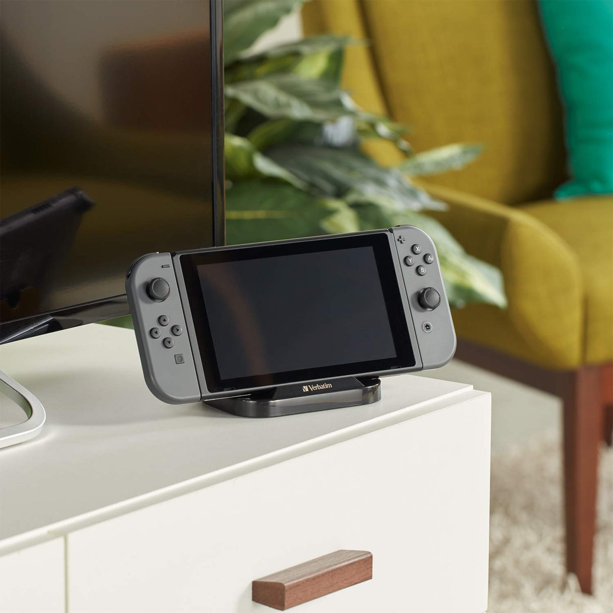 Verbatim Console Charging Stand for use with Nintendo Switch Single