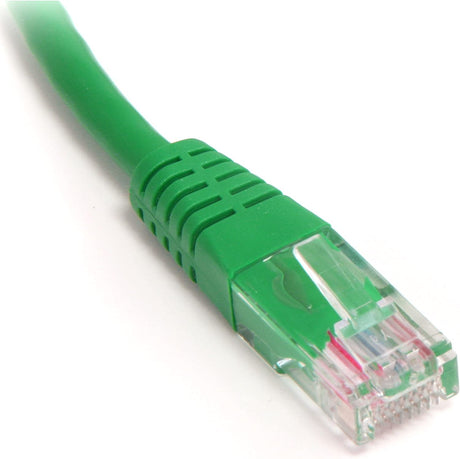 StarTech.com Cat5e Ethernet Cable - 10 ft - Green - Patch Cable - Molded Cat5e Cable - Network Cable - Ethernet Cord - Cat 5e Cable - 10ft (M45PATCH10GN) 10 ft / 3m Green