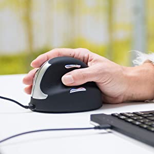 Rgotools R-Go Tools USB Wired Vertical Ergonomic Mouse, [Medium Hand Size 165-185mm], Right-Handed, Black/Silver, 5 Buttons, for Windows, Mac, Linux, Plug and Play, 5.25ft Cord ys/m Right Handed - Wired Black