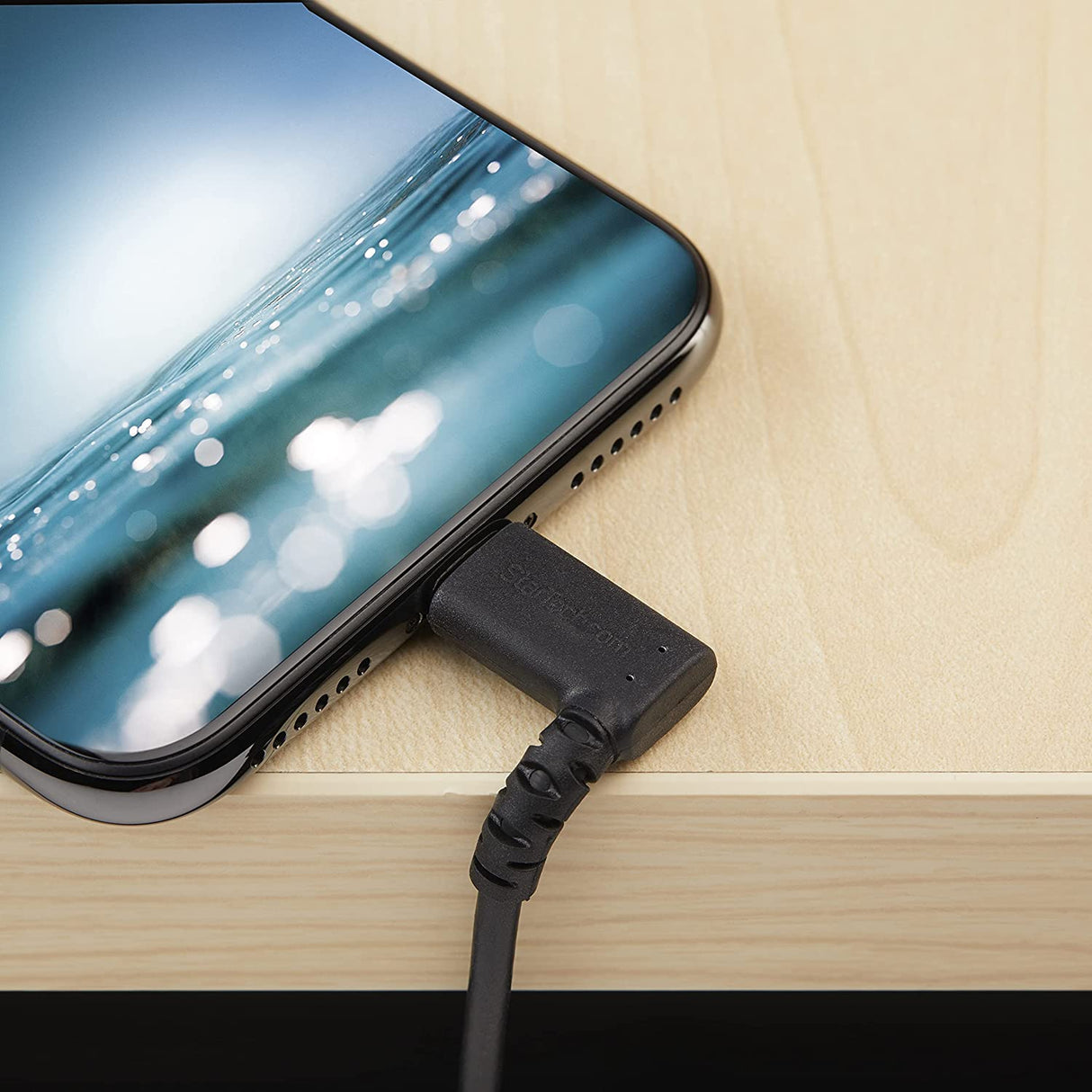 StarTech.com 3ft (1m) Durable USB A to Lightning Cable - Black 90° Right Angled Heavy Duty Rugged Aramid Fiber USB Type A to Lightning Charging/Sync Cord - Apple MFi Certified - iPhone (RUSBLTMM1MBR) Black 1m