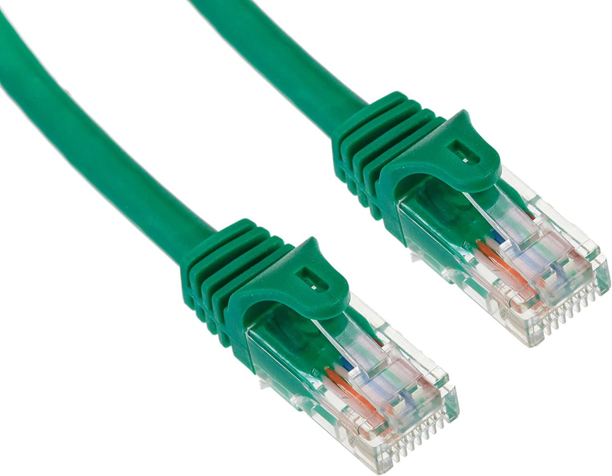 StarTech.com Cat5e Ethernet Cable - 5 ft - Green- Patch Cable - Snagless Cat5e Cable - Short Network Cable - Ethernet Cord - Cat 5e Cable - 5ft 5 ft / 1.5m Green